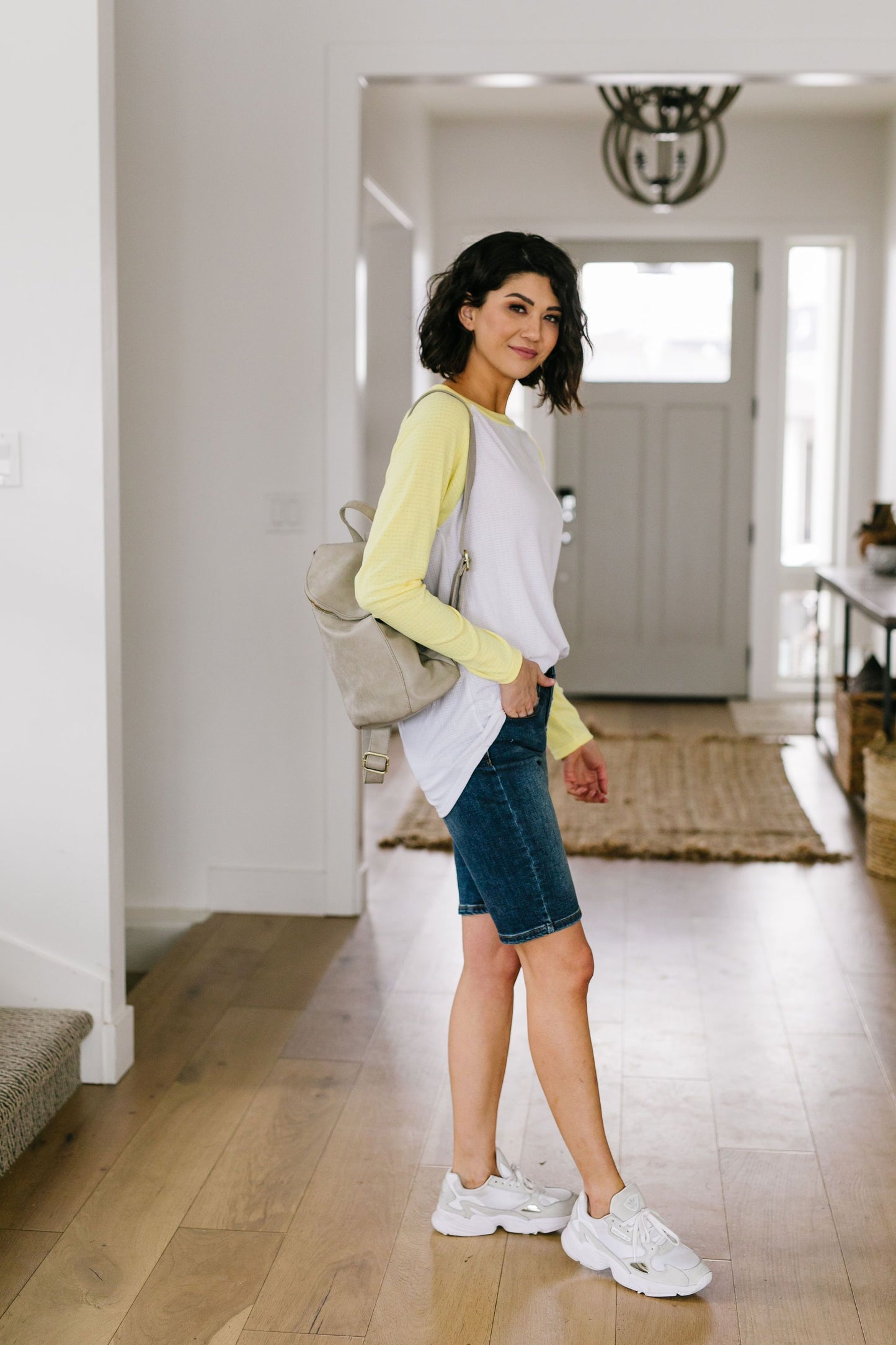 Team Spring Raglan Top In Lemon